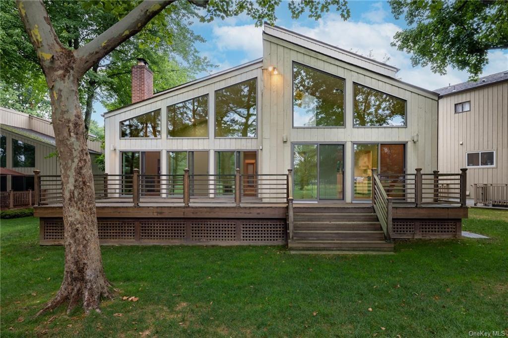 Back of house with views of Crawford Park