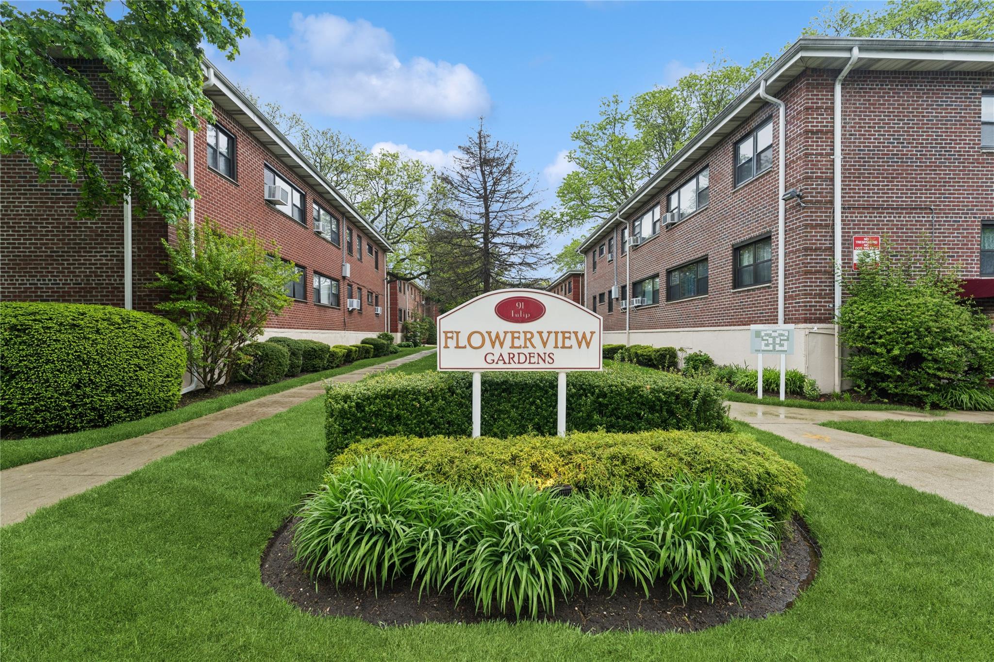 Floral Park Flowerview Garden Coop