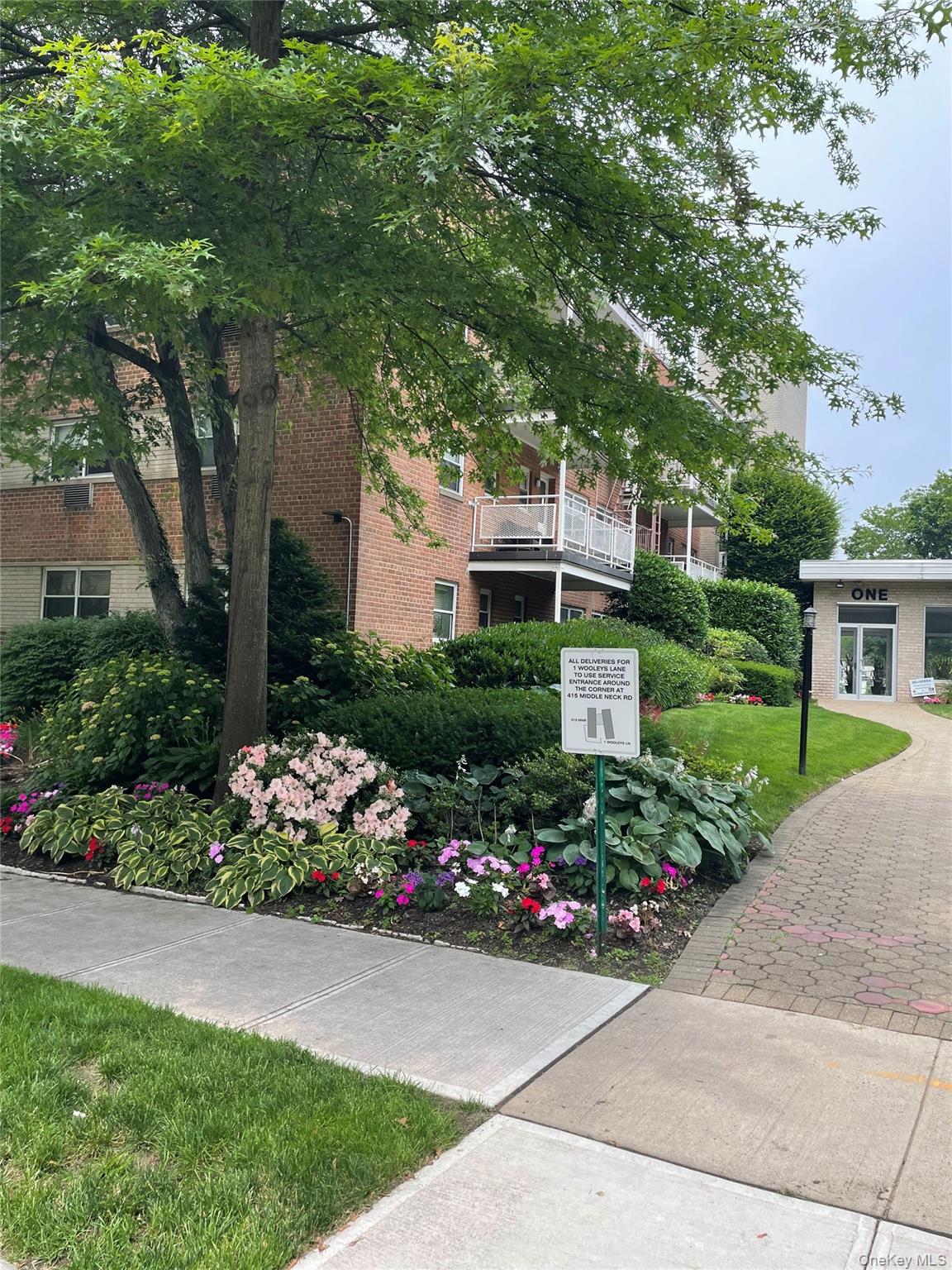 Community View