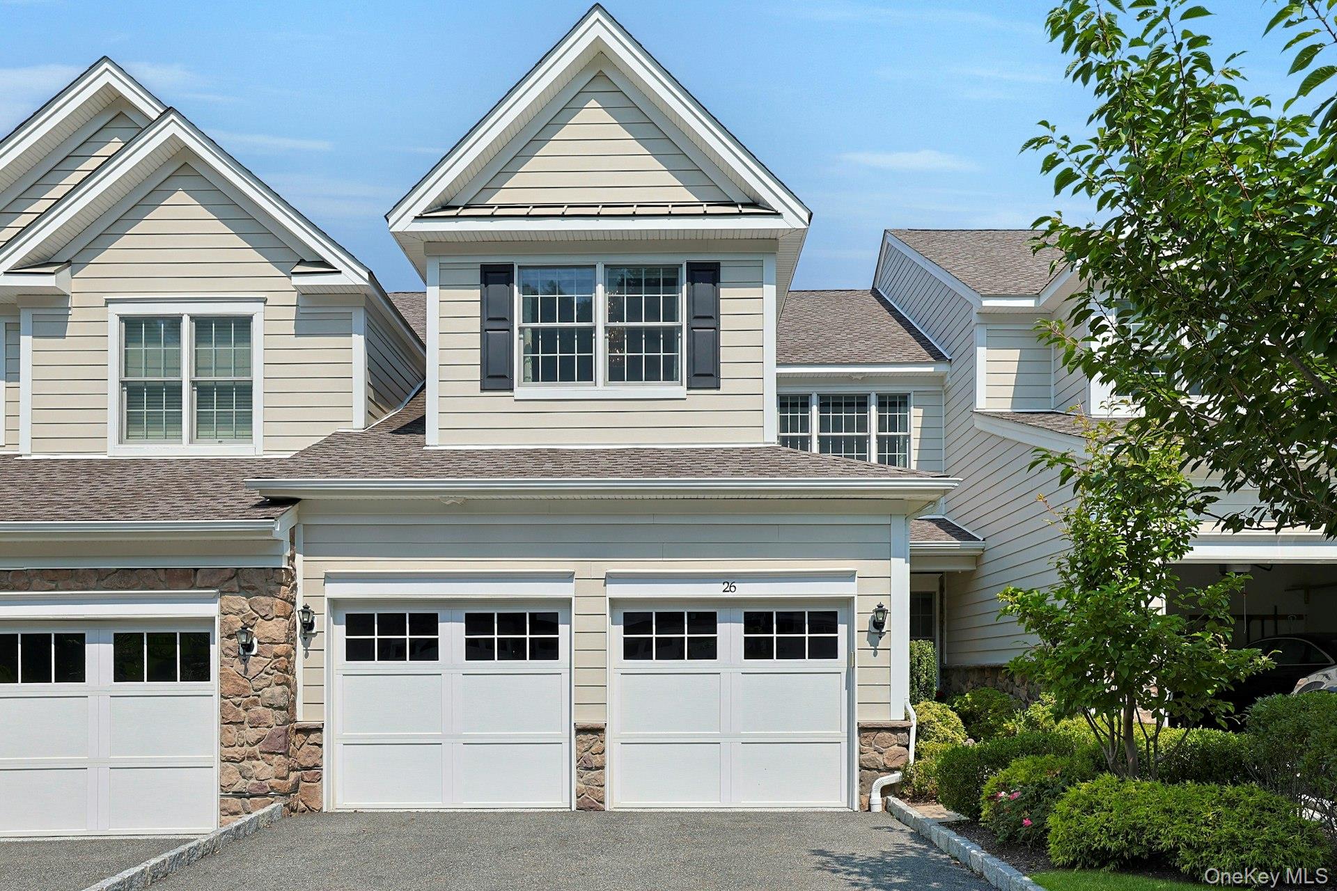 26 Dennis lane