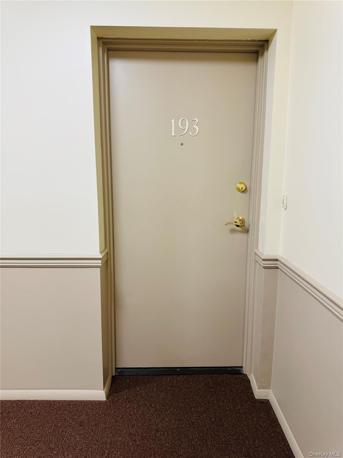 Corner Penthouse Unit entrance