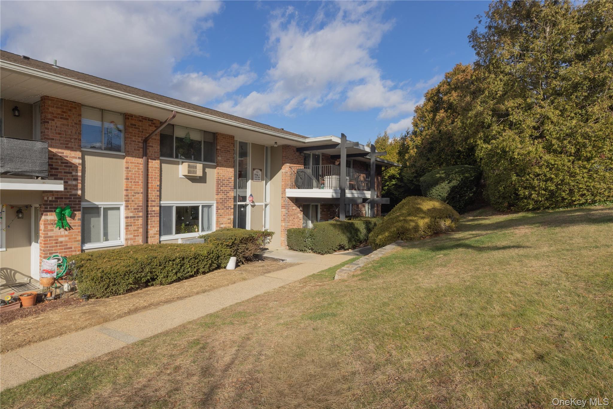 Welcome to Westchester Hills Condominium!
