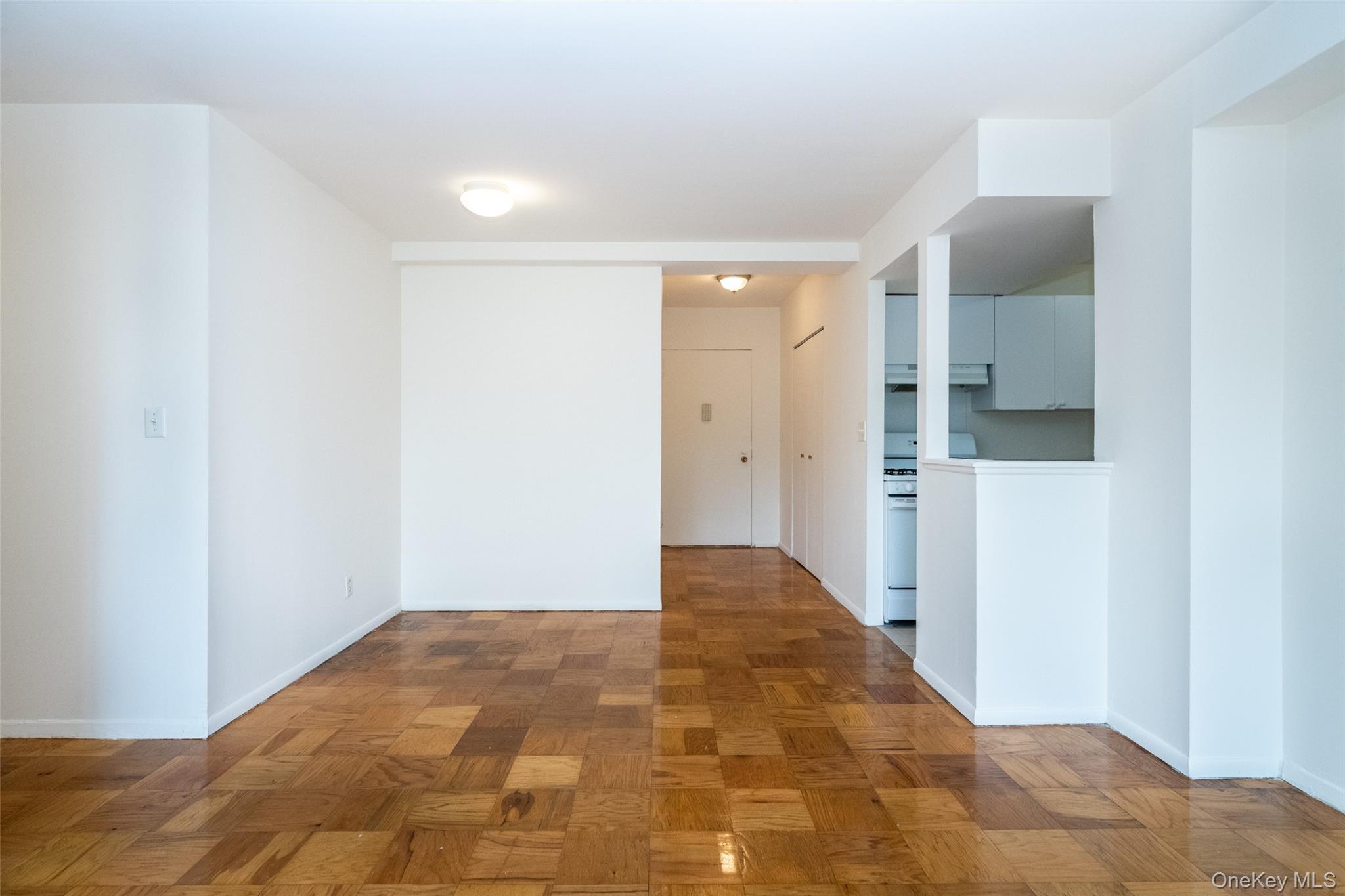 Spare room with baseboards