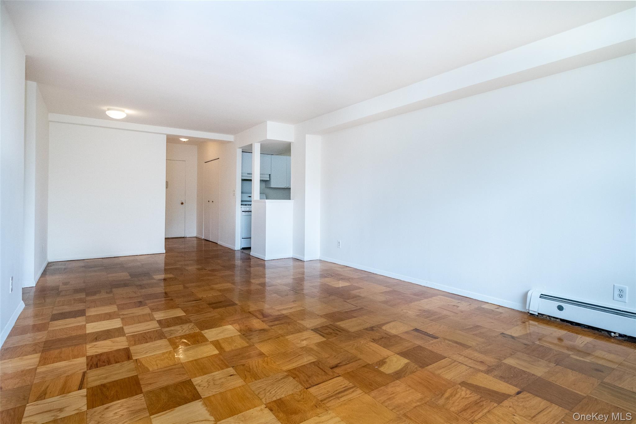 Spare room with baseboards
