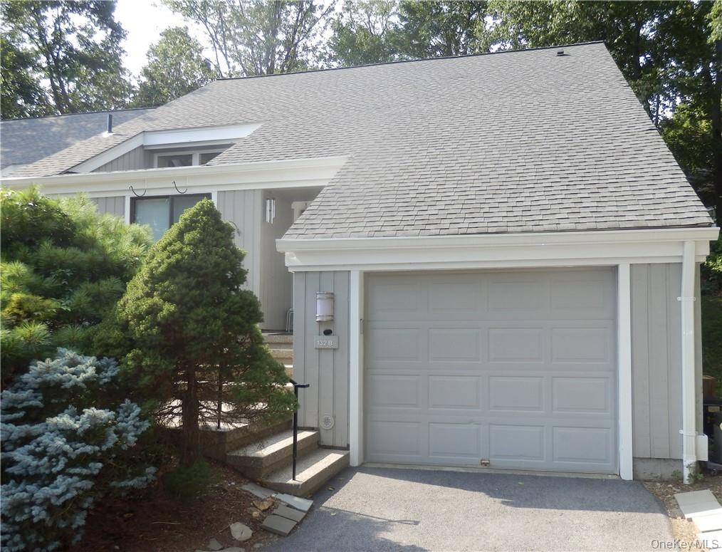 Front view with Garage