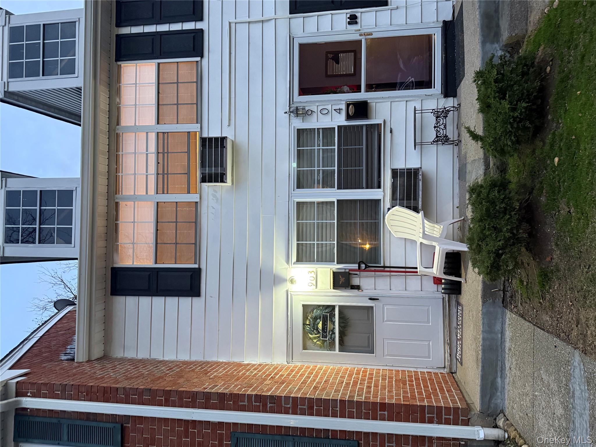 Community View