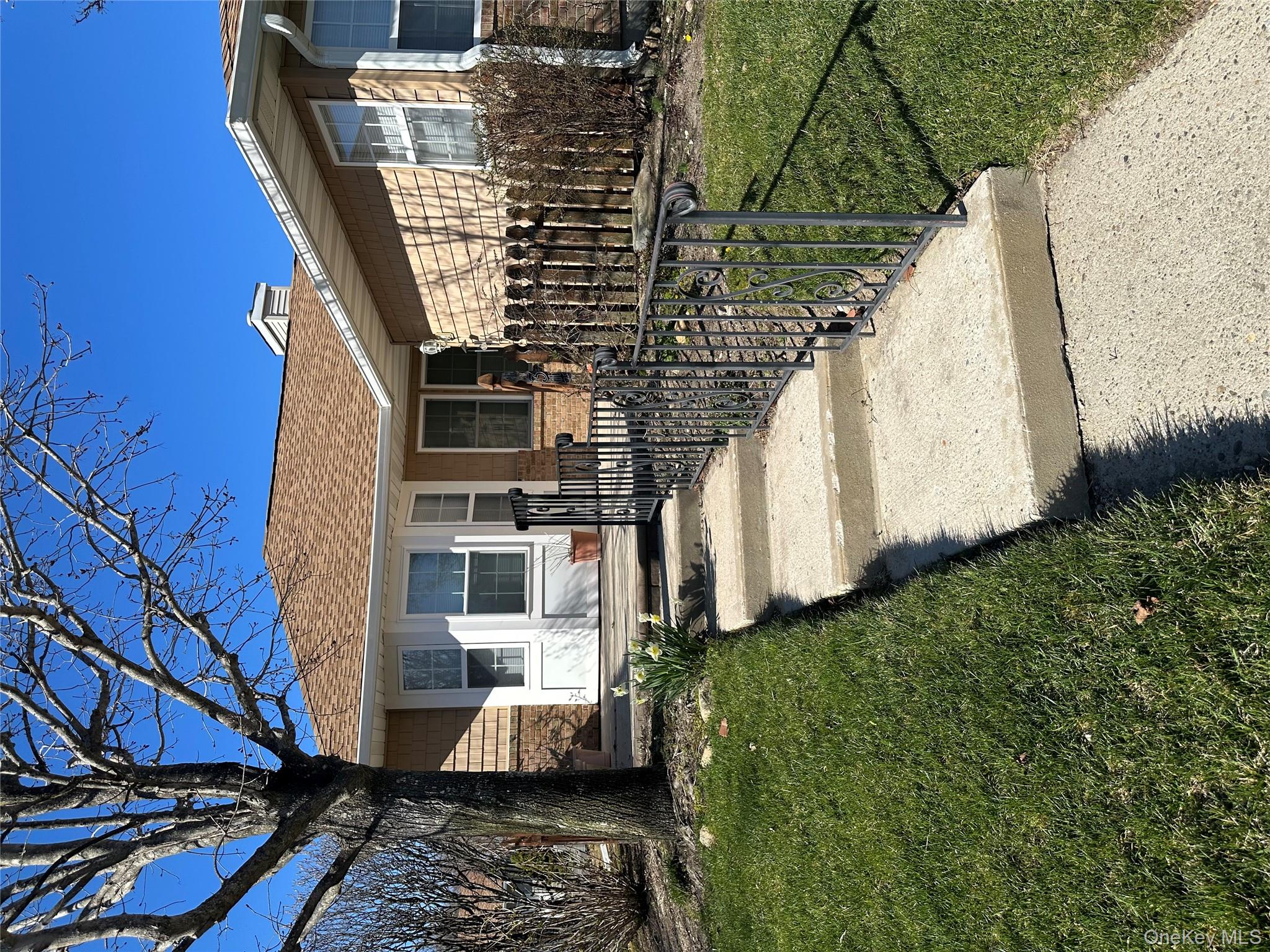 Community View