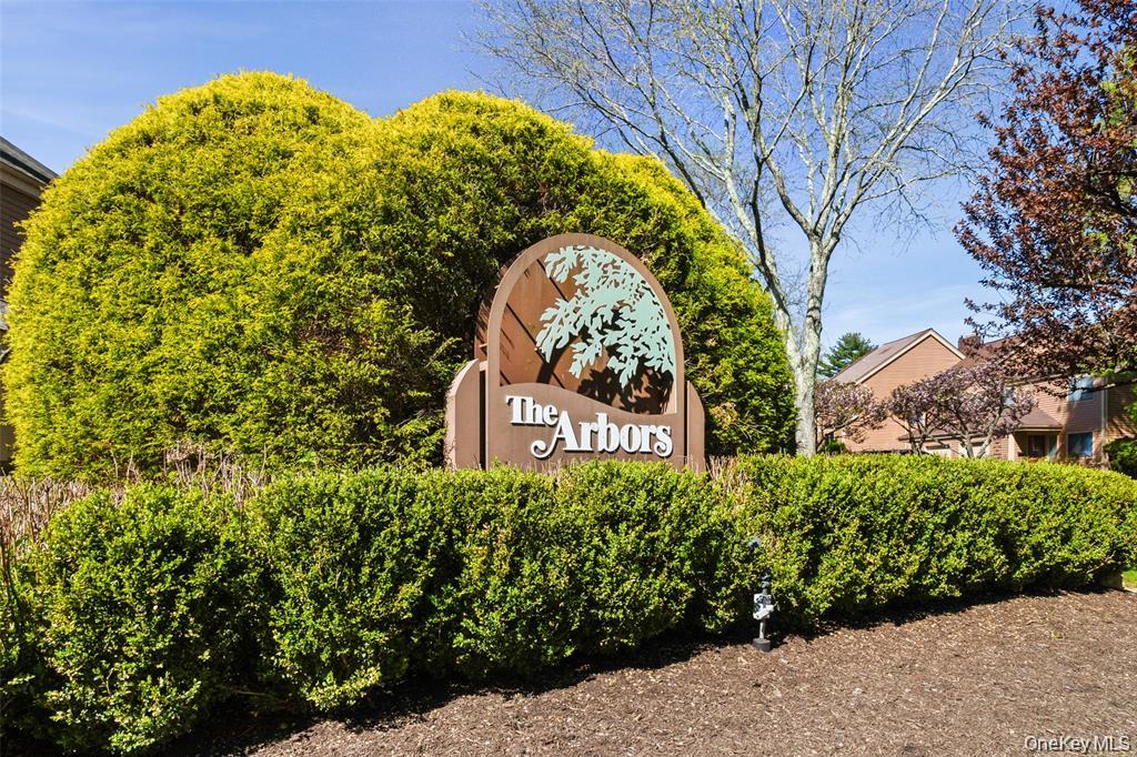 Welcome to The Arbors!