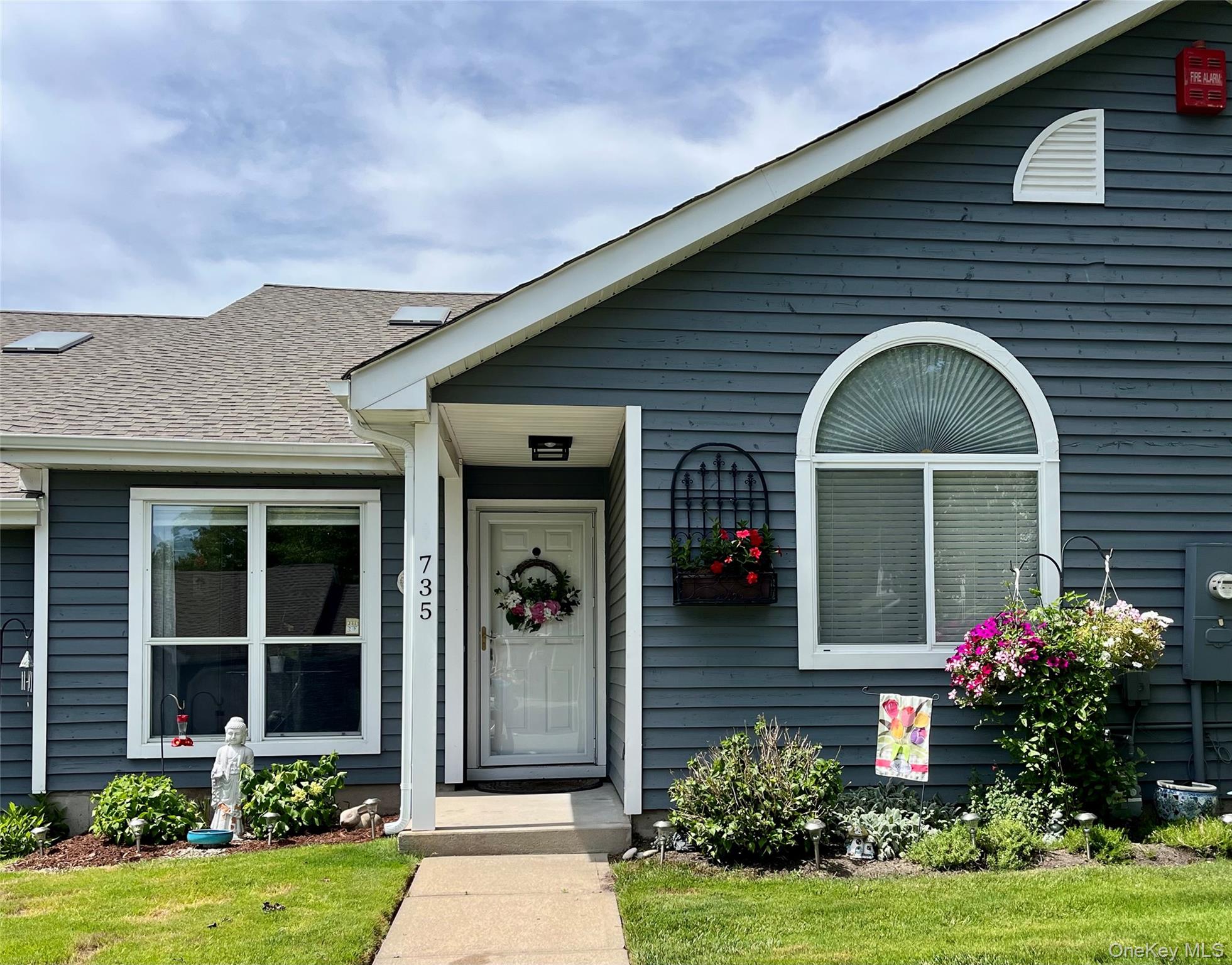Community View