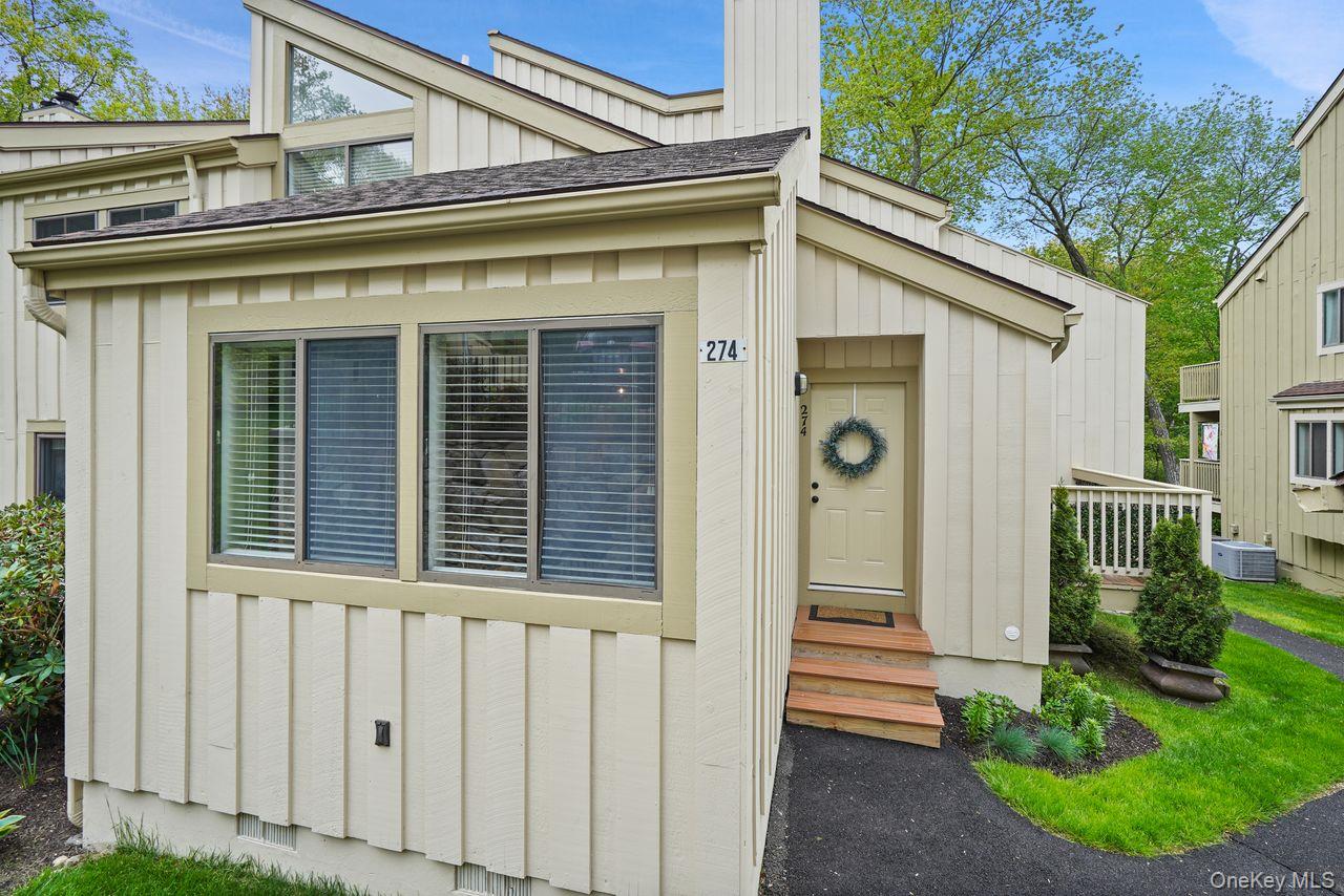 Welcome to 274 Maplewood !