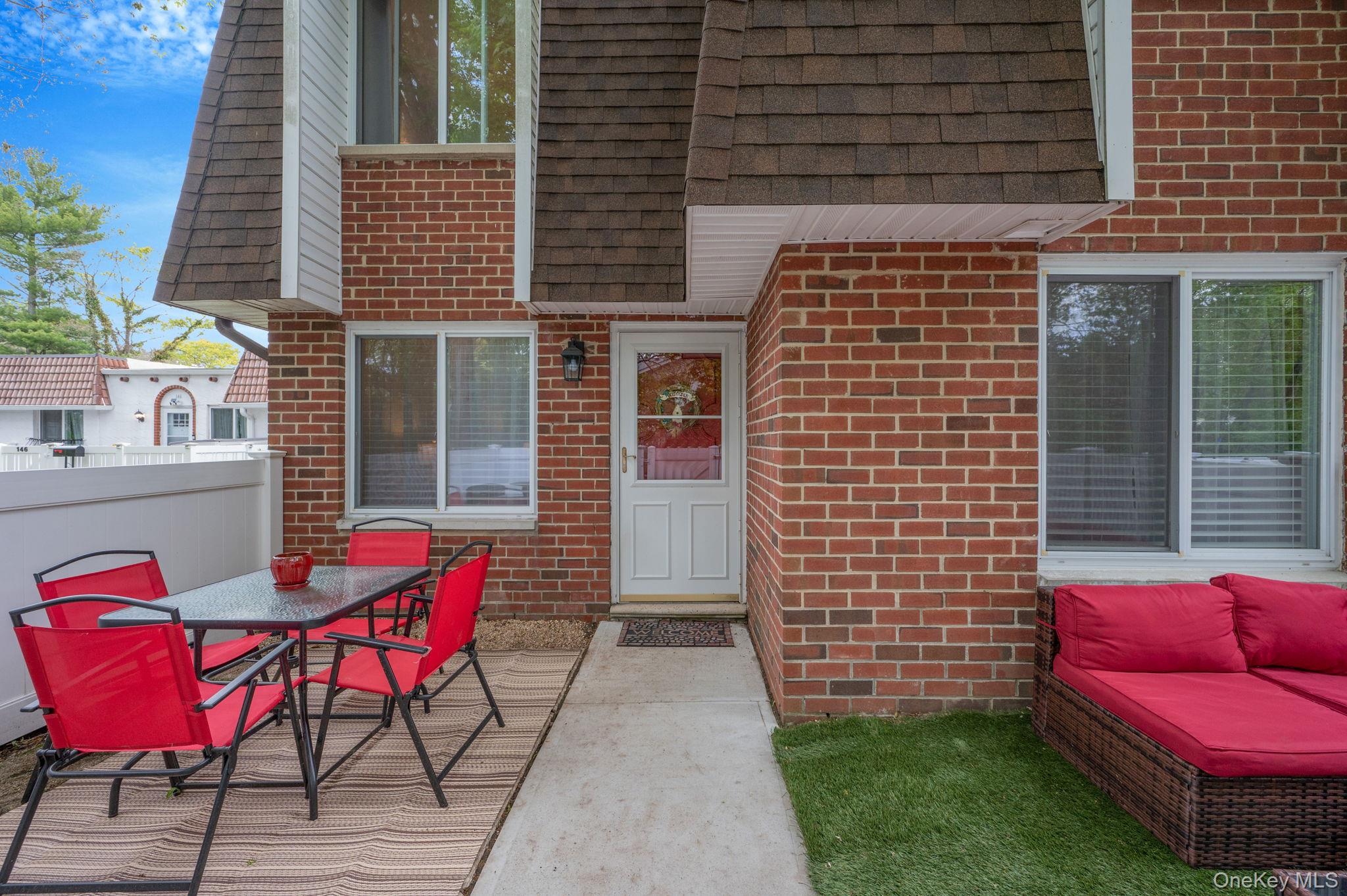 Community View