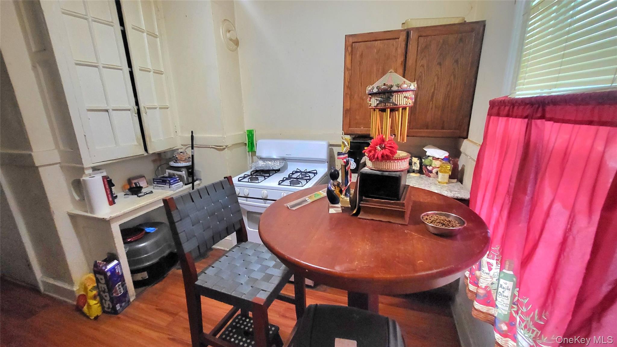 APT 3W Kitchen with hardwood fl