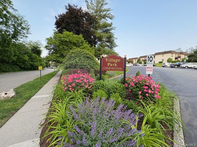 Community View