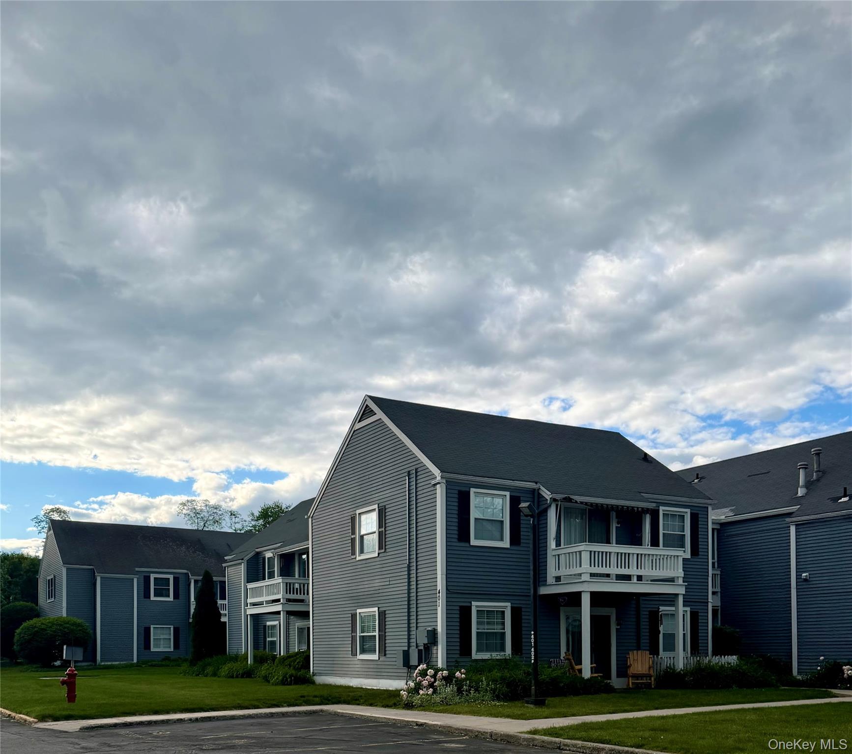 Community View