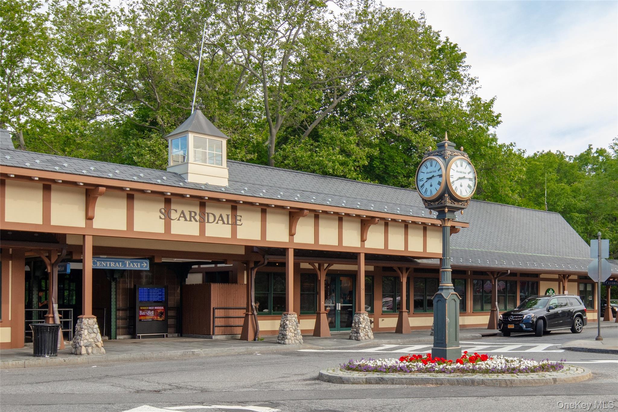 Walk to Scarsdale Train Station