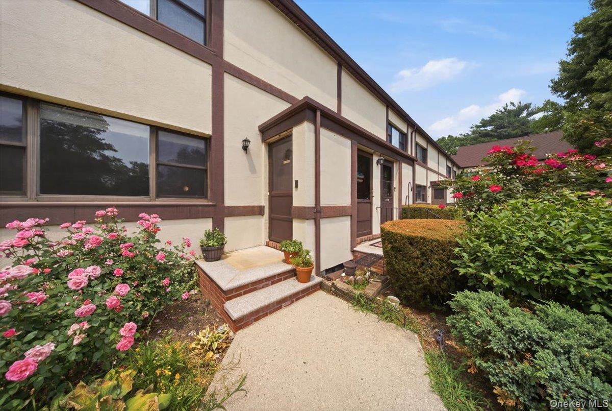 Welcome to 107 15th Street, Unit #F1