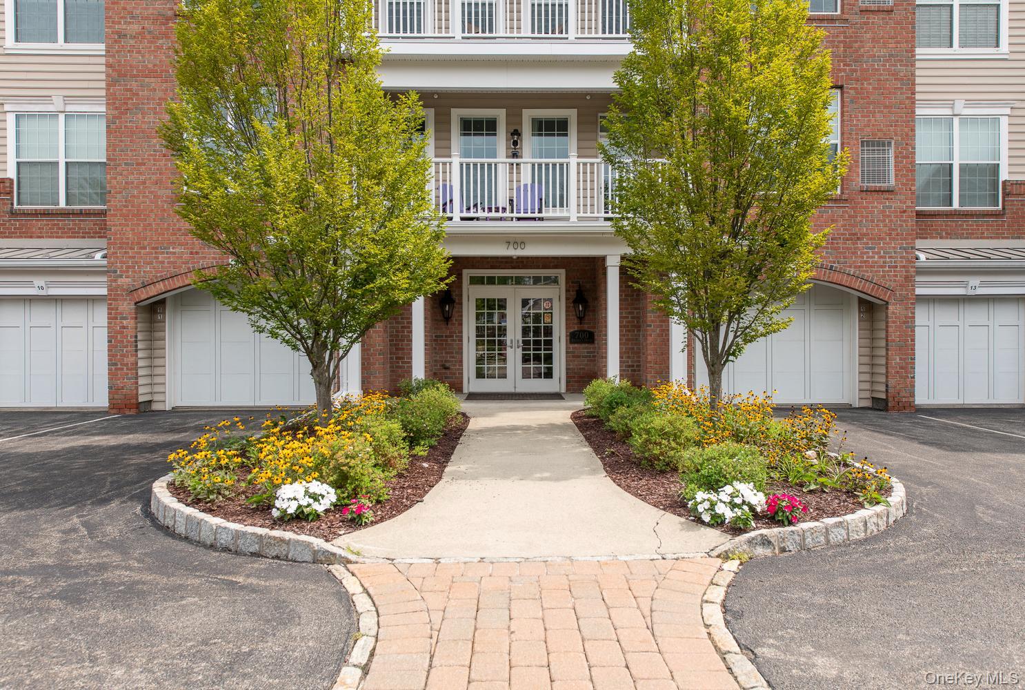 Community View