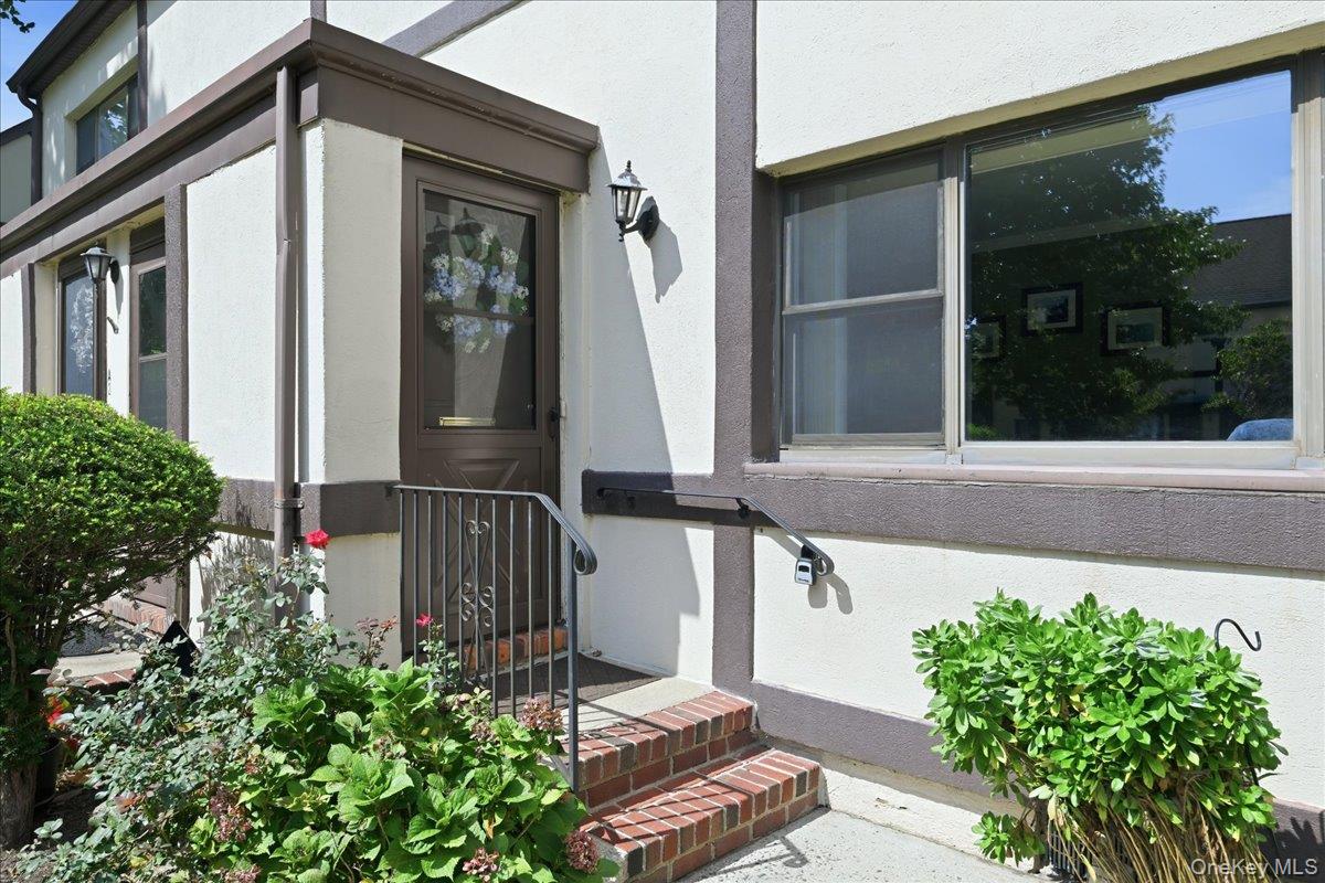 Community View