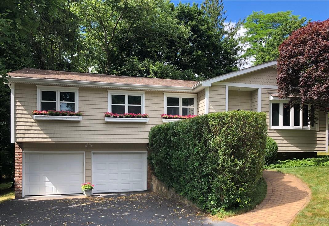 Welcome to 9 Tarryhill Rd, Tarrytown. This single family home is located in the Tarryhill community.